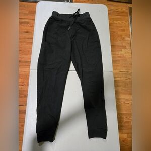 Mandala Black scrub bottoms xs